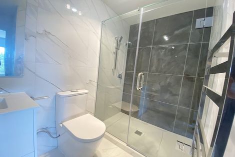 Photo of property in 7a La Trobe Street, Pakuranga Heights, Auckland, 2010
