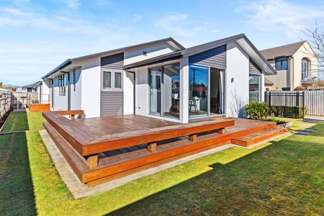 Photo of property in 58 Mcfaddens Road, St Albans, Christchurch, 8052