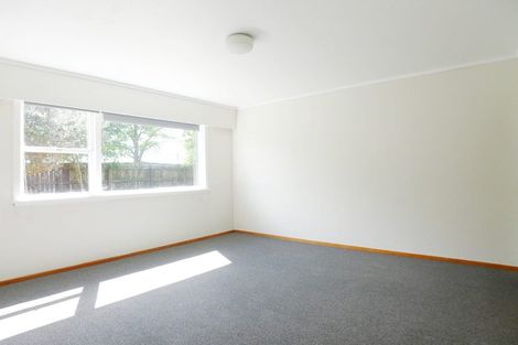 Photo of property in 739 Te Atatu Road, Te Atatu Peninsula, Auckland, 0610