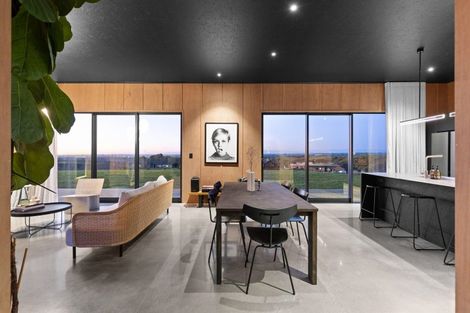 Photo of property in 173 Kingsdale Park Drive, Aokautere, Palmerston North, 4471