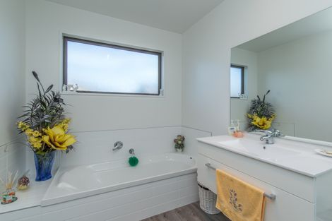 Photo of property in 21 Birchs Road, Prebbleton, 7604