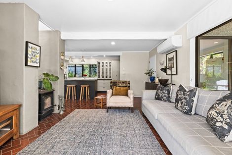Photo of property in 12 Ritchie Place, Havelock North, 4130