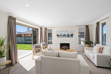 Photo of property in 19 Watkins Road, Cambridge, 3434