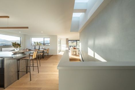 Photo of property in 18 Fenton Avenue, Wanaka, 9305