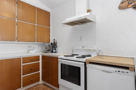 Photo of property in 4 Links Avenue, Mount Maunganui, 3116