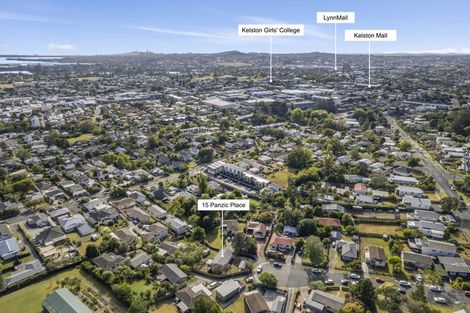 Photo of property in 15 Panzic Place, Glen Eden, Auckland, 0602