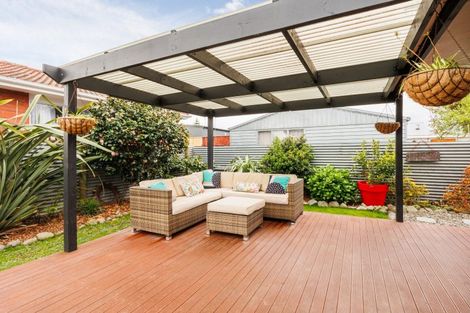 Photo of property in 2a Rutland Place, Milson, Palmerston North, 4414
