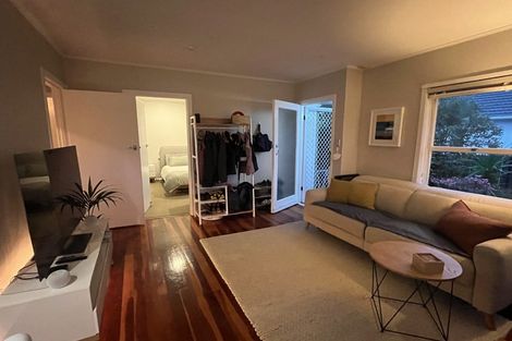Photo of property in 1/13 Otakau Road, Milford, Auckland, 0620