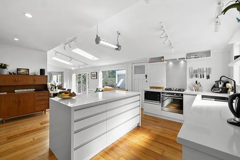 Photo of property in 12 Rossiter Crescent, Lynmouth, New Plymouth, 4310