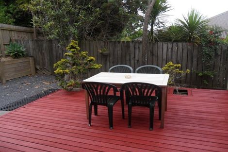Photo of property in 13 Milan Drive, Glen Eden, Auckland, 0602