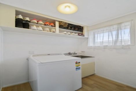 Photo of property in 2/6 Cornwall Road, Papatoetoe, Auckland, 2025