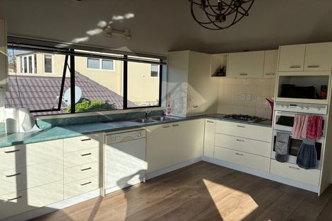 Photo of property in 1/5 Sharon Road, Waiake, Auckland, 0630