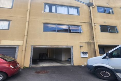 Photo of property in 9/12 Crown Lynn Place, New Lynn, Auckland, 0600