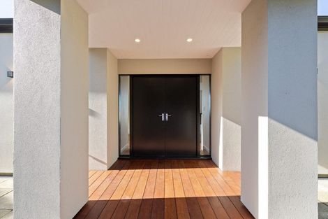 Photo of property in 29 Harry Ell Drive, Cashmere, Christchurch, 8022