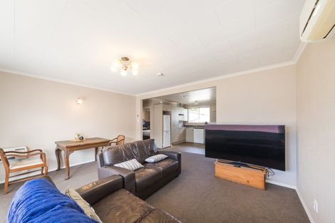 Photo of property in 2/528 Ferguson Street, Palmerston North, 4410
