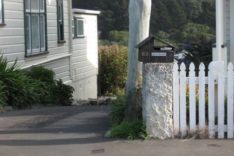 Photo of property in 70 Overtoun Terrace, Hataitai, Wellington, 6021