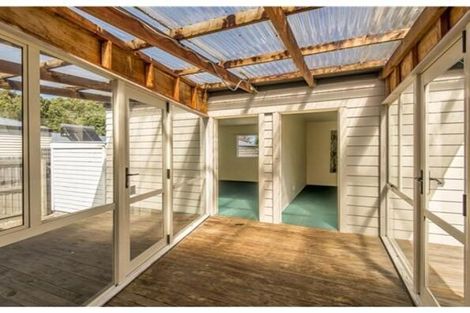 Photo of property in 34 Roche Avenue, Upper Riccarton, Christchurch, 8041