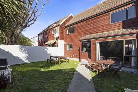 Photo of property in 17-u2 Randwick Crescent, Moera, Lower Hutt, 5010