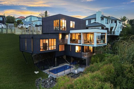 Photo of property in 61a Evelyn Road, Cockle Bay, Auckland, 2014