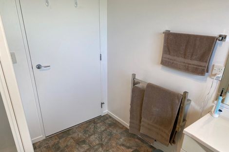 Photo of property in Rangeview Villas, 56/9 Fuller Close, Levin, 5510