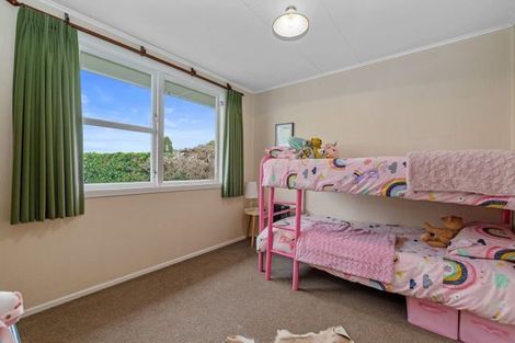 Photo of property in 1 Ngatuku Place, Tokoroa, 3420