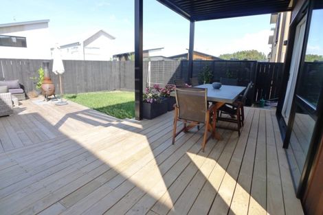 Photo of property in 11 Oioi Road, Hobsonville, Auckland, 0616