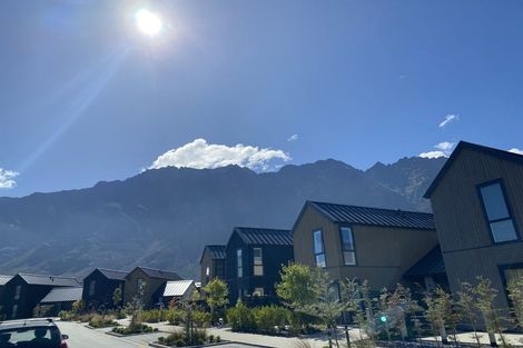 Photo of property in 20 Mulholland Drive, Jacks Point, 9371