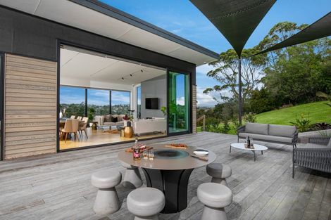 Photo of property in 351 Upper Harbour Drive, Greenhithe, Auckland, 0632