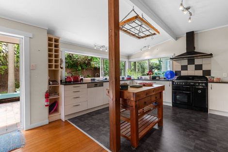 Photo of property in 133 Hinewa Road, Otumoetai, Tauranga, 3110