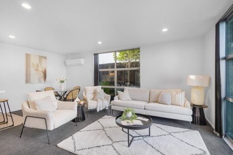 Photo of property in 547 Barbadoes Street, Edgeware, Christchurch, 8013
