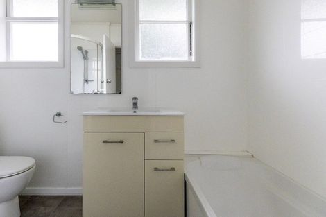 Photo of property in 14 Laughton Street, Taupo, 3330