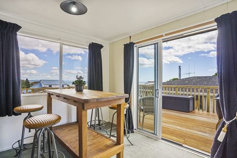 Photo of property in 2 Ngaparaoa Drive, Maketu, 3189