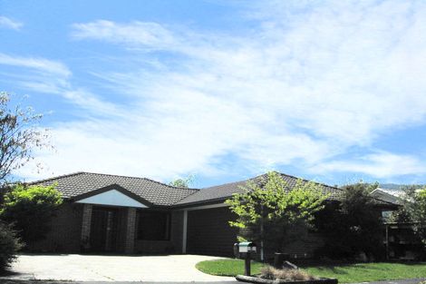 Photo of property in 4 Heath Place, Stoke, Nelson, 7011