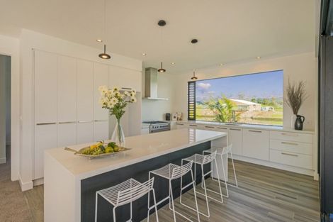 Photo of property in 73 Leeward Drive, Whitianga, 3510