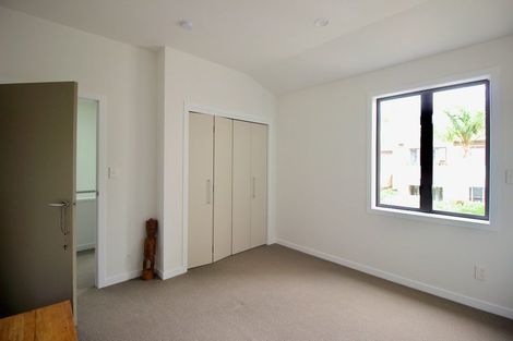Photo of property in Point Ridge, 130 Gills Road, Albany Heights, Auckland, 0632