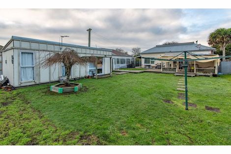 Photo of property in 77 Mathesons Road, Phillipstown, Christchurch, 8011