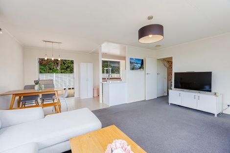 Photo of property in 1/120 Verran Road, Birkdale, Auckland, 0626
