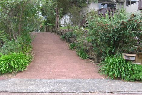 Photo of property in 7 Miha Road, Titirangi, Auckland, 0604