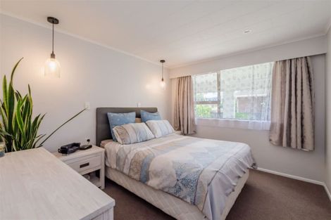 Photo of property in 32a Mahana Road, Paraparaumu Beach, Paraparaumu, 5032
