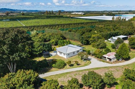 Photo of property in 42 Ferry Road, Waerengaahika, Gisborne, 4071