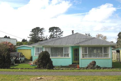 Photo of property in 52 Swansea Road, Stratford, 4332