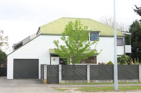 Photo of property in 1/127 Te Heuheu Street, Taupo, 3330