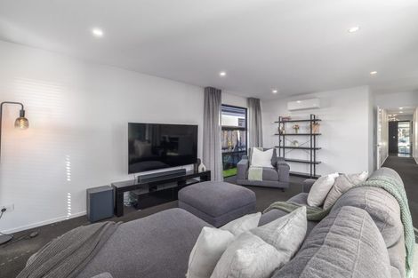 Photo of property in 5 Chrysolite Place, Belfast, Christchurch, 8051