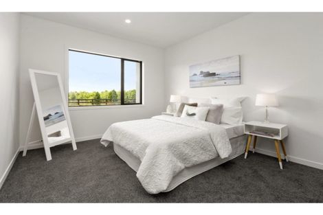 Photo of property in 35 Mike Smith Drive, Cambridge, 3434