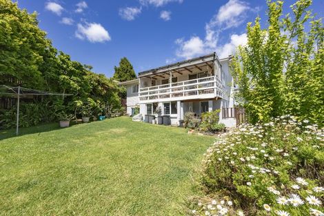 Photo of property in 27 Mason Street, New Lynn, Auckland, 0600