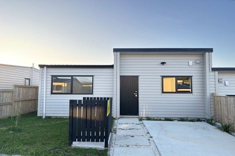 Photo of property in 19 Auranga Drive, Karaka, Papakura, 2113