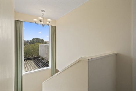 Photo of property in 3 Kahikatea Grove, Paparangi, Wellington, 6037