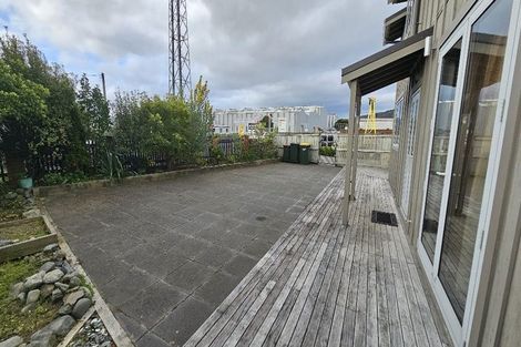 Photo of property in 50 Elizabeth Street, Moera, Lower Hutt, 5010