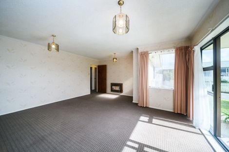 Photo of property in 21 Chadwick Place, Highbury, Palmerston North, 4412
