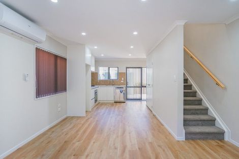 Photo of property in 1a Olympic Place, Papakura, 2110